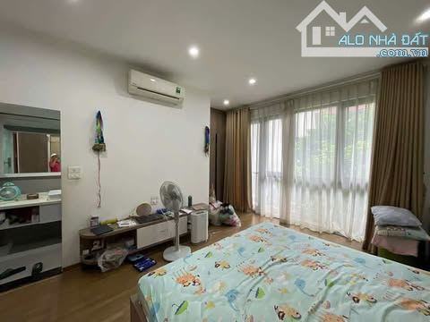 BIỆT THỰ NGUYỄN SƠN 125M-4tầng -7mt.18.5 tỷ Ô TÔ VÀO NHÀ KHU YÊN TĨNH GẦN MẶT PHỐ - 7