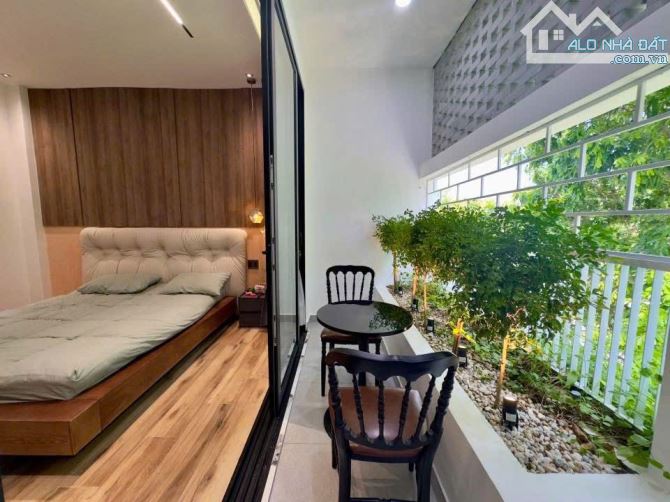 Cho thuê căn nhà đẹp đường Trần Đình Đàn quận Sơn Trà Đà Nẵng gần biển giá 40tr - 7