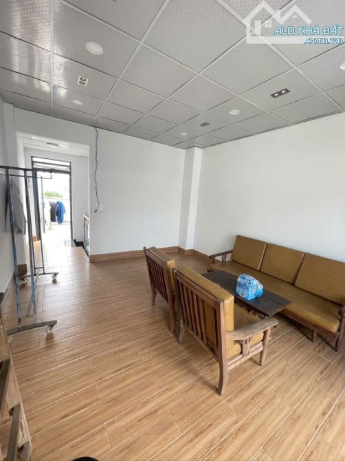 NHÀ 3 TẦNG- DIỆN TÍCH KHÓ TÌM (4 x 19M) LIÊN KHU 4-5- BÌNH TÂN❗️76M2 GIÁ CHỈ 5TỶ3(TL) - 7