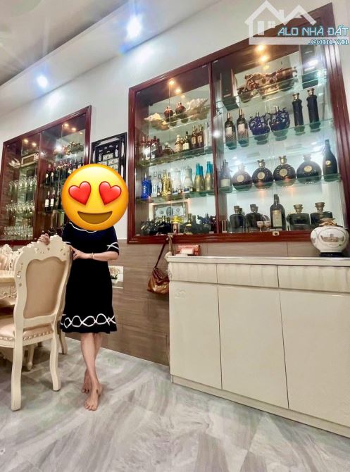 Bán nhà 4 tầng đường Lạc Long Quân Quận 11 dt( 5.3 x 15m) giá 12 tỷ - 7