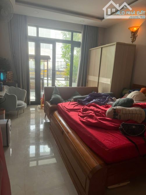 Căn  nhà mặt tiền Nguyễn Thị Minh Khai P Nam Nha Trang - 7