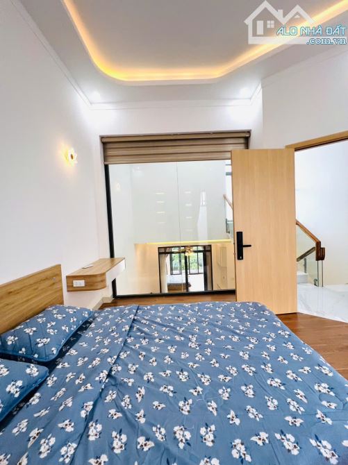 💥Nhà 2 Mê Lệch Tầng,Mới,5*15,7m, nở hậu 5,3m,hẻm Đinh Tiên Hoàng,Đường Thăng Long thông X - 7
