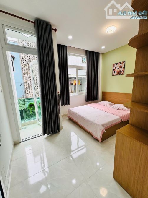 Giảm 300tr bán gấp nhà 4 tầng,sát mặt tiền, ngay CV Làng Hoa,P.8, Gò Vấp - 7