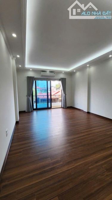 PHÂN LÔ QUÂN ĐỘI PHÙNG CHÍ KIÊN 80m MT 4.5m 6 TẦNG TÔ TRÁNH THANG MÁY NHÀ ĐẸP 35 TỶ - 7