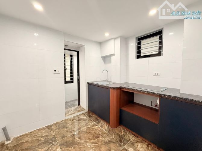 Nhà Đẹp - Full Nội Thất - Tt Phương Mai - Đống Đa - Dt:90m2/3PN/2WC*nhỉnh 5tỷ - 7
