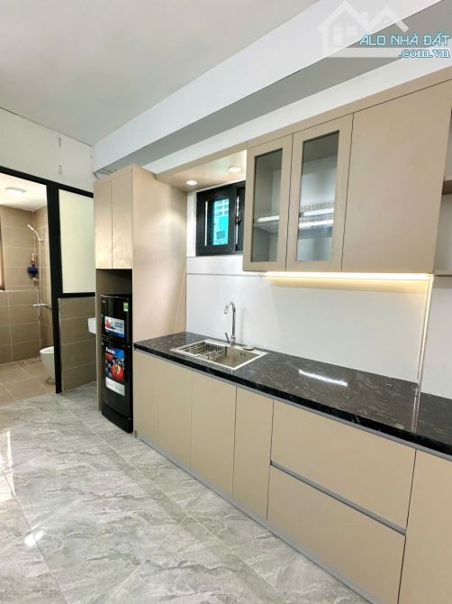 Cho Thuê CCMN 136 Chùa Láng Đống Đa 30m2 Studio Cửa Sổ Ban Công Giặt Riêng Thang Máy 14P - 7