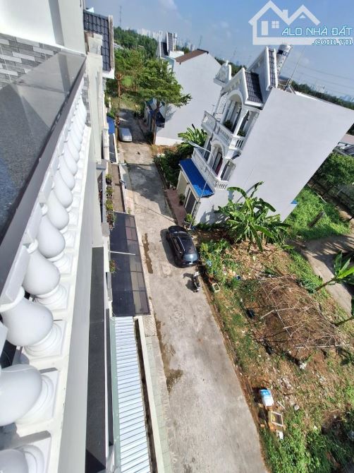 💥 BIỆT THỰ MINI 4 TẦNG -KDC VEN SÔNG NGUYỄN BÌNH - NGANG TO 7.3M - CHỈ 5. 95TỶ - 8
