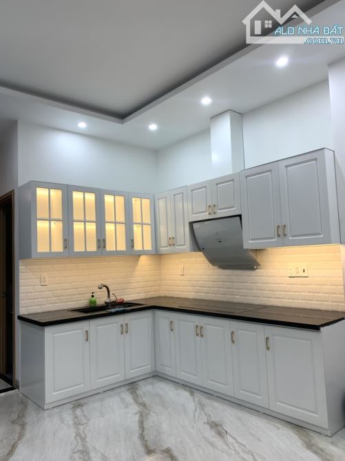 Cho thuê nhà hẻm kinh doanh 32/46 Trương Hoàng Thanh (4x12m) 4 lầu mới - Giá 25Tr/Tháng - 8