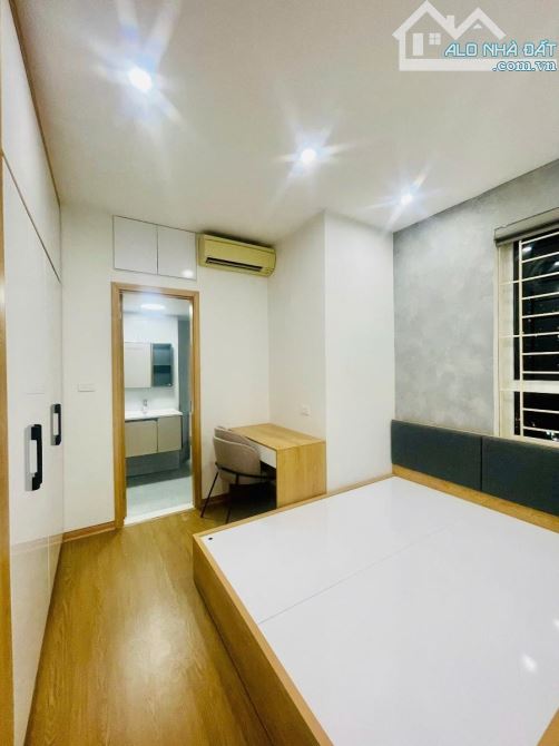 Bán CH toà Big Tower, Phạm Hùng, 95m2, 3N,2WC, giá 7,5 tỷ - 8