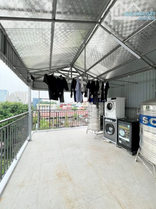 BÁN CCMN CẦU GIẤY 65m2x6T THANG MÁY - 22.5 TỶ - ÔTÔ ĐỖ CỬA - PCCC ĐẦY ĐỦ - DÒNG TIỀN KHỦNG - 8
