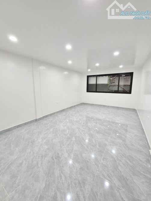 BÁN NHÀ ĐƯỜNG NGUYỄN TRÃI. 70M2 XÂY 6 TẦNG. THANG MÁY. GARA Ô TÔ. - 8