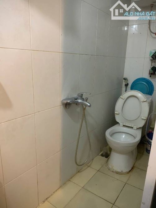 Bán tập thể Bách Khoa,Nguyễn Hiền, Tạ Quang Bửi sử dụng 65m2 sát khu đại học Bách Kinh Xây - 8