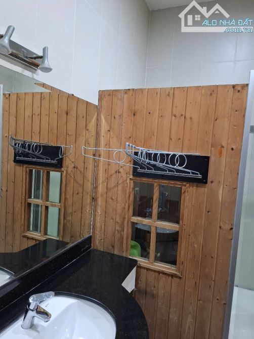 BÁN TÒA NHÀ CĂN HỘ DỊCH VỤ 6 TẦNG 33 PHÒNG - VĂN CHUNG, P.13, Q.TÂN BÌNH GIÁ BÁN26.5 TỶ - 8