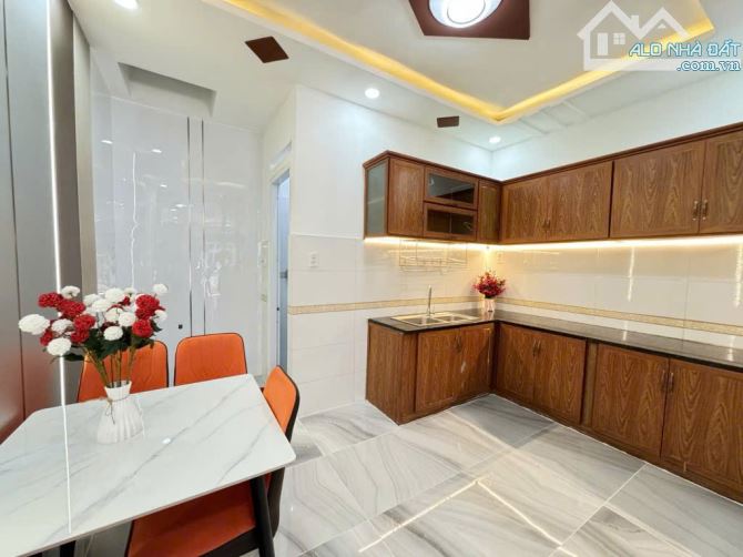 NHÀ 2 TẦNG MỚI SPA - HẺM Ô TÔ - VUÔNG VỨC 44 M2. - 8