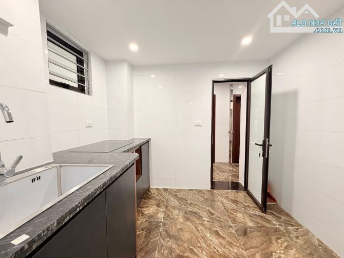 Nhà Đẹp - Full Nội Thất - Tt Phương Mai - Đống Đa - Dt:90m2/3PN/2WC*nhỉnh 5tỷ - 8