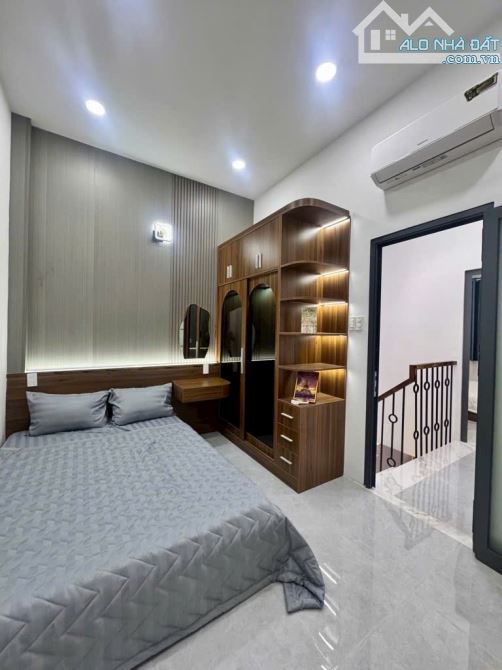 Huỳnh Văn Nghệ 2 tầng 4x8m cách mặt tiền Huỳnh Văn Nghệ 60m chỉ 4.93 tỷ - 8