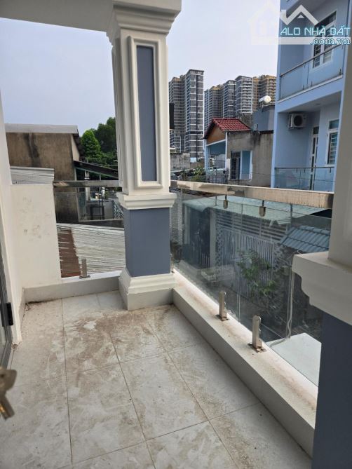 BÁN NHÀ 3 TẦNG HẺM XE HƠI PHƯỚC THIỆN QUẬN 9, SÁT VINHOMES, 62M2, 4PN, SỔ HỒNG RIÊNG - 9