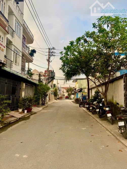 🌺Đất thổ cư mặt tiền đường THẠNH XUÂN 38 phường TX Q12, dt 239m2(6,5x37) Đường 7m💰10,2tỷ - 9