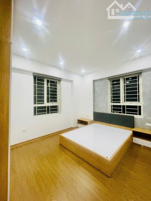 Bán CH toà Big Tower, Phạm Hùng, 95m2, 3N,2WC, giá 7,5 tỷ - 9
