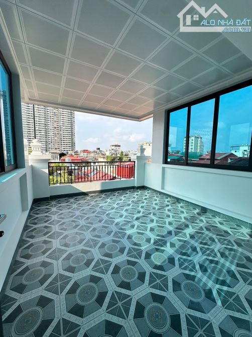 BÁN NHÀ PHÂN LÔ PHÙNG CHÍ KIÊN – 66M², 6 TẦNG, THANG MÁY, 2 Ô TÔ VÀO NHÀ – 35 TỶ - 9