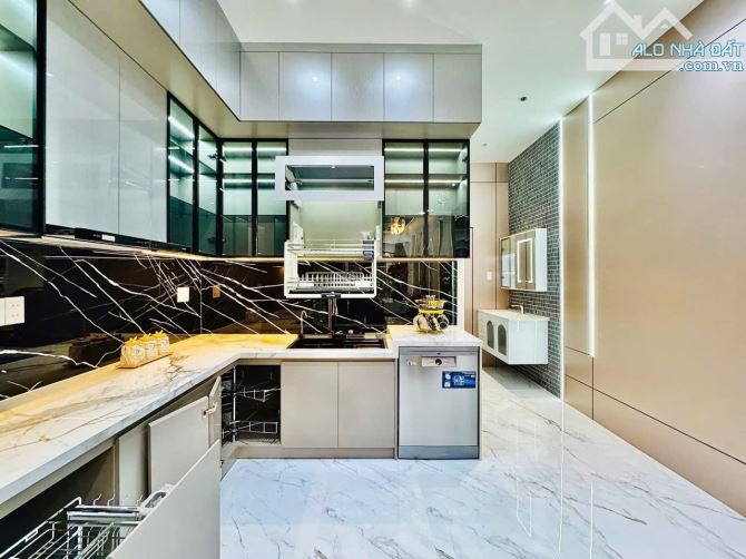 🏠Nhà Phố Cao Cấp Hẻm Xe Hơi💎 Nguyễn Văn Khối, P11💎4X18M 3 Lầu 4PN 5WC💵10,5 Tỷ - 9