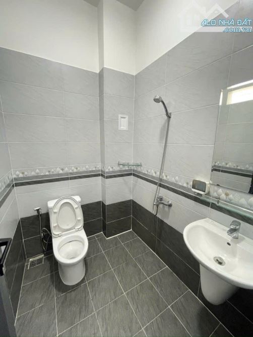 NHÀ 3 TẦNG- DIỆN TÍCH KHÓ TÌM (4 x 19M) LIÊN KHU 4-5- BÌNH TÂN❗️76M2 GIÁ CHỈ 5TỶ3(TL) - 9