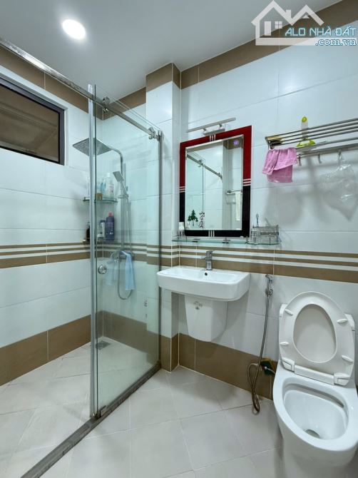 🌺🌺 NGAY PHAN ĐĂNG LƯU, 5 TẦNG, 52M2, 4PN, KHÔNG LỖI PHONG THỦY. GIÁ: 9,8 TỶ🌺🌺 - 9
