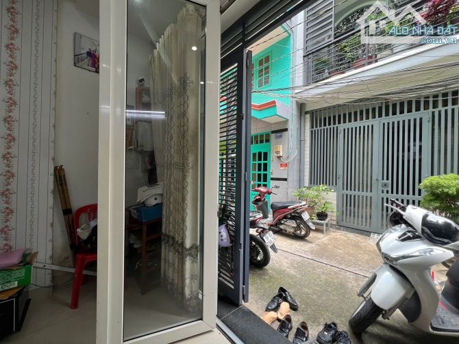 Chủ cực kì gấp bán giảm chào nửa tỷ Bùi Thị Xuân P1 TÂN BÌNH 70m2 2 Tầng 3PN 7,5 tỷ TL - 9