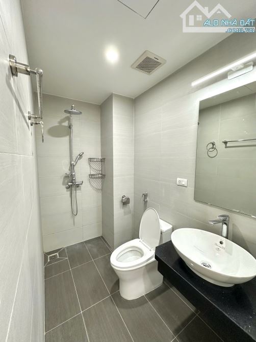 Cho Thuê CCMN 1194 Đường Láng Đống Đa 80m2 2N1K Ban Công Cửa Sổ Giặt Riêng Thang Máy - 9