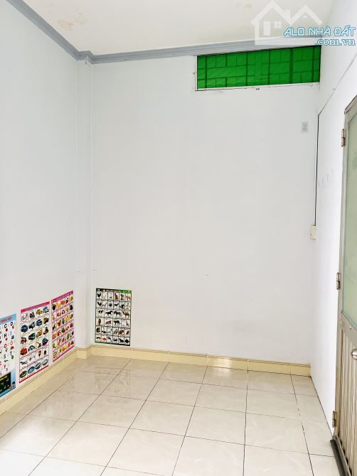 Phòng ban công phơi đồ riêng, 2 cửa sổ Quận 1 chỉ 3 triệu - 9