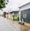 Cần tiền trả nợ bán gấp nhà còn mới 108m2 ở Hóc Môn giá 930 triệu.
