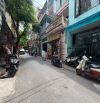 Bán nhà Nguyễn Khánh Toàn 61m, 4 tầng, 2 mặt ngõ thoáng oto đỗ cửa