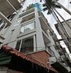 Bán nhà Hoàng Ngọc Phách - Đống Đa:Tòa nhà căn hộ, 2 thoáng, thang máy, ở ngay, kinh doanh