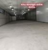 Kho KHANG ĐIỀN, 8×26, có WC, trần phong. Đường oto, không ngập
