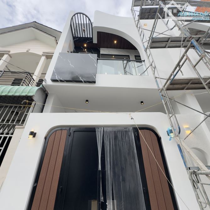 NHÀ TRỆT LẦU XÂY MỚI HẺM 218 Đ.NGUYỄN THÔNG LỘ Ô TÔ 5M TỚI NHÀ THOẢI MÁI-AN THỚI CŨ, TP.CT - 8