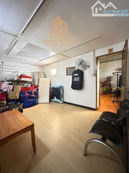BÁN NHÀ MẶT TIỀN ĐỖ NHUẬN VỊ TRÍ ĐẸP GẦN HÀ HUY TẬP 👉Diện tích: 4,7 x26❌Giá 4,85tỷ