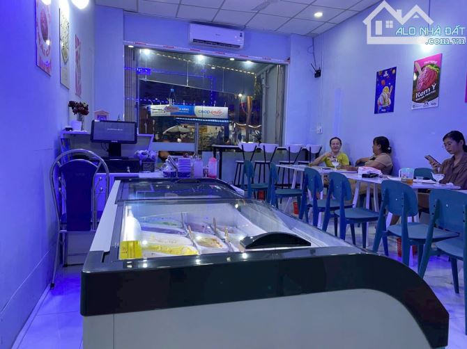 Cho thuê nhà mặt tiền Bùi Quang Là, P12, Gò Vấp