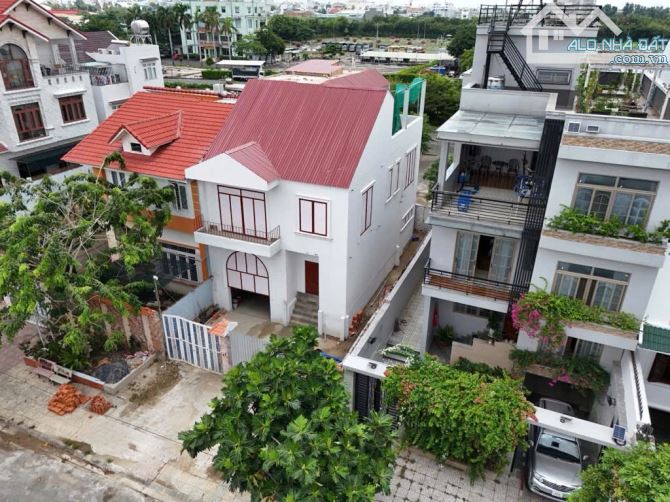 Bán nhà mặt tiền đường 25m, 4 tầng, kdc Thới An, Lê Thị Riêng, 200m2, 10x20m, 16.5 tỷ - 1