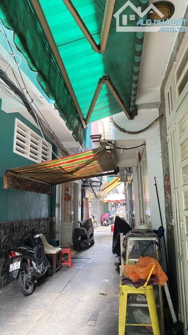 Nhà Trần Hưng Đạo Q1 -16.6m2- 1 Trệt 2 Lầu - Hợp kinh doanh/ cho thuê - 2