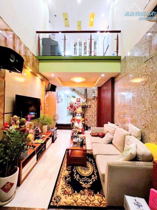 💥MT HẺM KINH DOANH - NHÀ 5 TẦNG BTCT - TÔN ĐẢN - Sổ 60m2 - HOÀN CÔNG ĐỦ