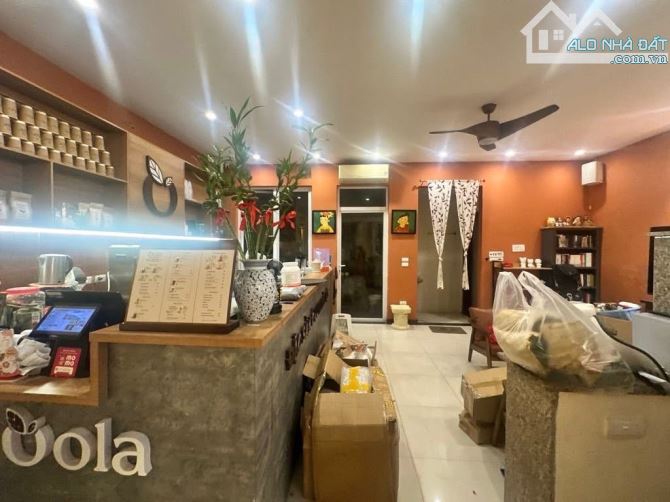 🎉❣️Bán Nhà Đội Cấn Trước Nhà Ôtô Tránh Kinh Doanh Sầm Uất Ngày Đêm-108m x 5 Tầng-Mt 7.6m