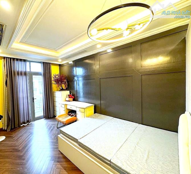 💥TUYỆT ĐỈNH THƯỢNG THANH LB,8 TẦNG, MT4.05M, LÔ GÓC,VỈA HÈ ÔTÔ TRÁNH, KINH DOANH,GIÁ16XT.