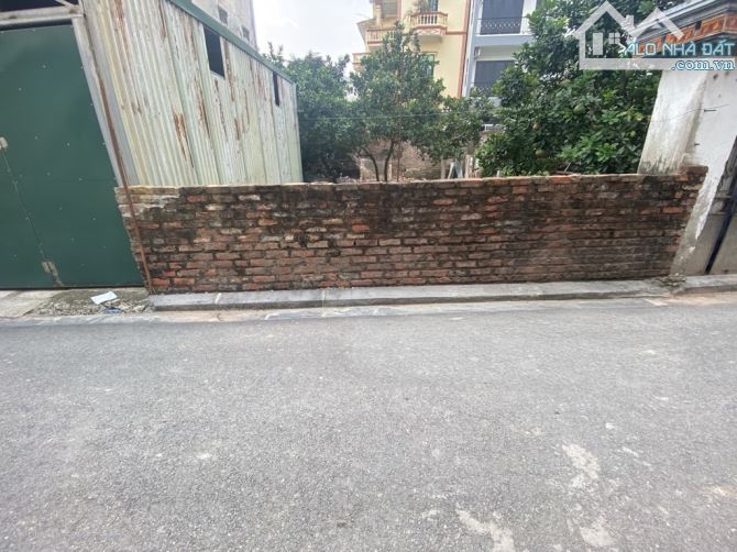 Bán Đất 65m²,nhỉnh 6,tỷ tại Hải Bôi-Vĩnh Thanh-Hà Nội. Đường thông ô tô vào,GầnTP thông mi