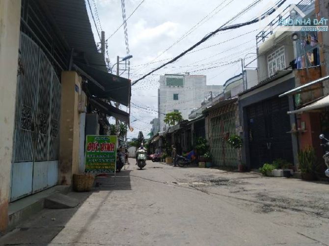 BÁN NHÀ 5 TẦNG SIÊU ĐẸP TÂN HÒA ĐÔNG, BÌNH TRỊ ĐÔNG, BÌNH TÂN 696DBA