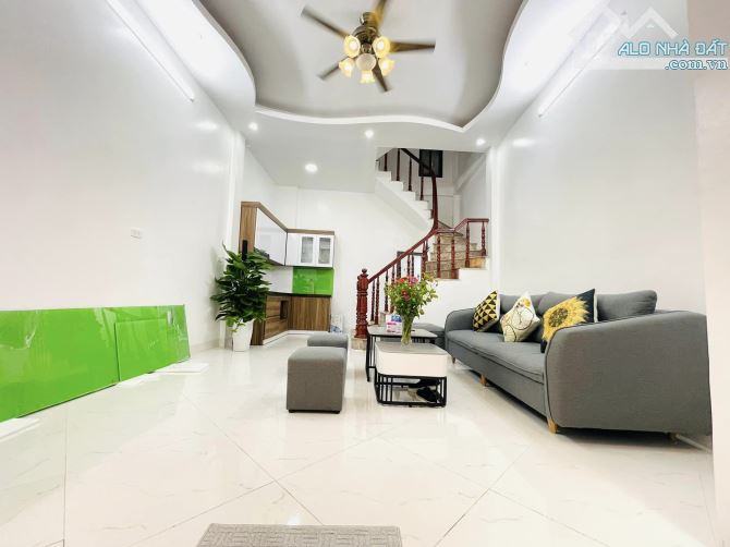 Phải Thật Nhanh! Ngõ Gốc Đề nhà đẹp, mặt tiền rộng 40m2, 6 tỷ