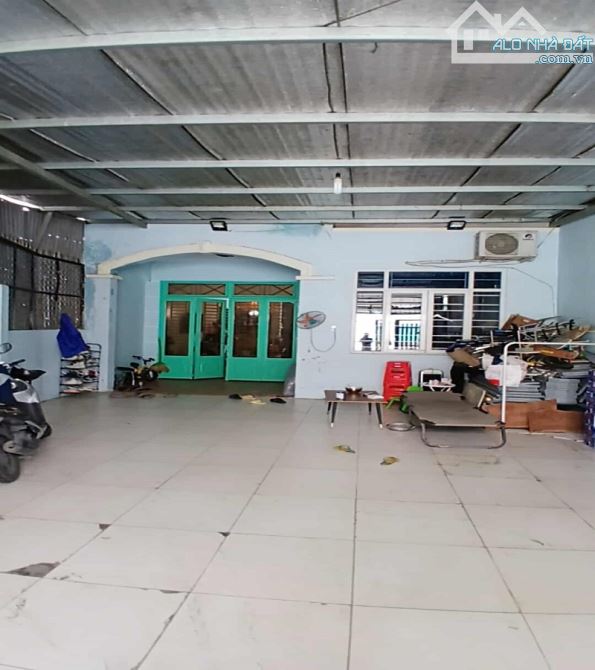 Bán nhà mặt tiền đường số Đông Hưng Thuận, ĐHT, Q12, 147m2, ngang 6.5m, nở hậu