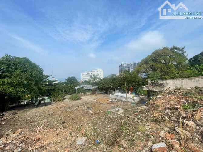 Bán 1000m2 Đất Hẻm Oto Trần Phú , diện tích (30x33) - Giá: 45Tỷ