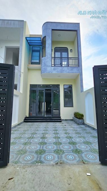 Nhà Định Hòa 1 trệt 1 lầu 4,9x23m | 60m2 thổ cư