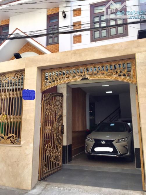Nhà Nghĩa Đô, 6 tầng thang máy, ô tô vào nhà – chỉ 30 tỷ