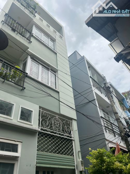 Phú Nhuận, giáp Q3,gần MT Lê Văn Sỹ, 5 Tầng, ngang 5m, 63m2, chính chủ 1 đời, 10.x Tỷ